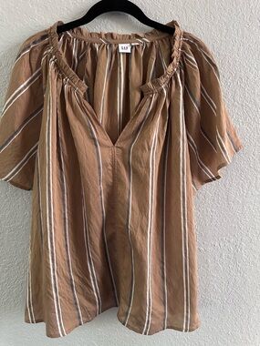 Gap XXL Brown Striped Flutter Sleeve Blouse V-Neck Lightweight Top